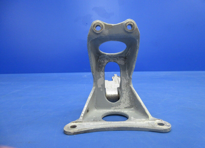Bell 47J-2 Helicopter Cyclic Control Support & Lever P/N 47-729-099-1 (1124-921)