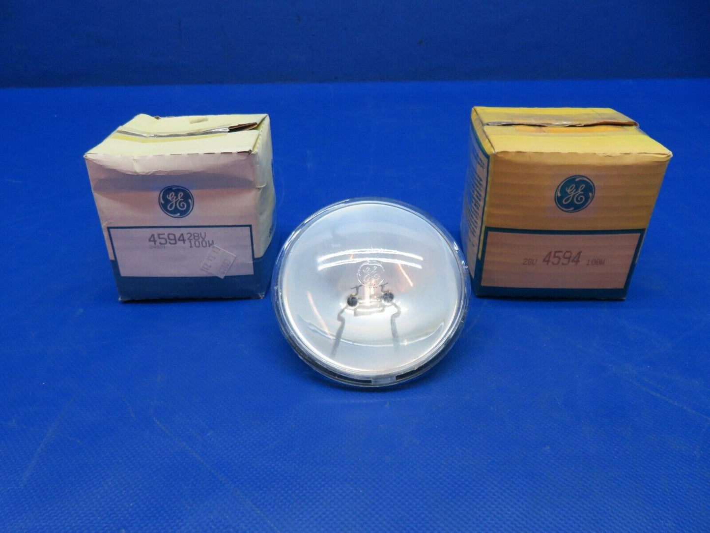 GE Bulb / Lamp 28v P/N 4594, 4593, 4559, 4505, 4591 LOT OF 10 NOS (0424-130)