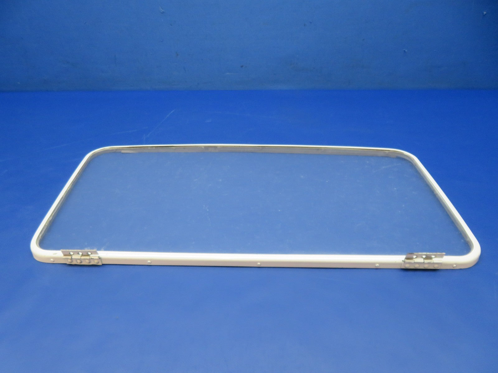 Cessna 140 RH Door Window P/N 0411181-1 (0326-114)4