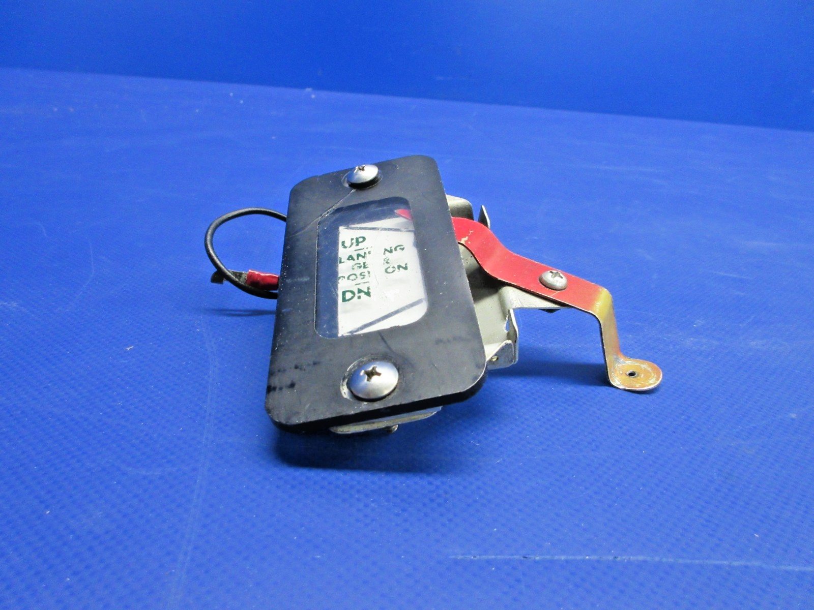 Beech 95 / D95A Landing Gear Position Indicator P/N 95-324006-601 (0326-784)4