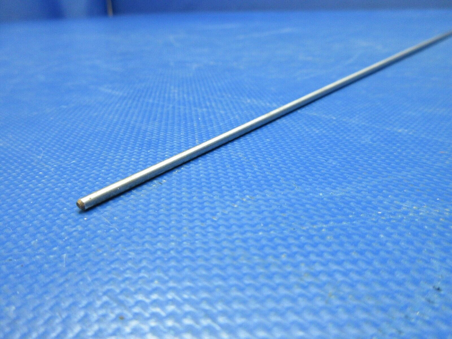 Mooney M20 / M20C Transmitting Antenna P/N VTP-17 (0924-1417)