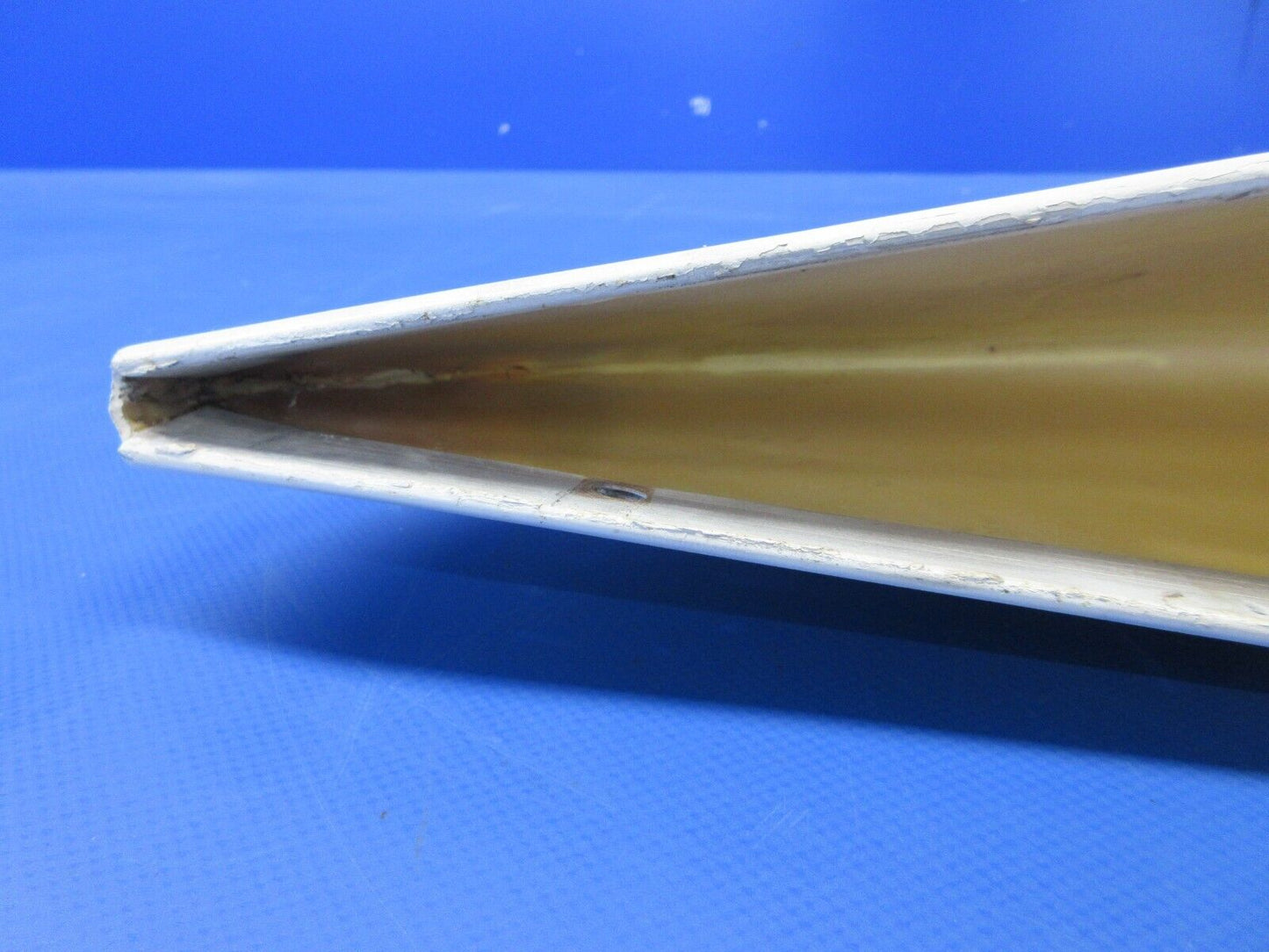 Piper PA-28-161 Warrior Stabilator Tip Assy RH P/N 63584-10 (0824-2116)