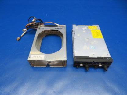 Bendix/King KX155 NAV/COMM w Connector 28V 069-1024-43 TESTED w/ 8130 (0125-196)4