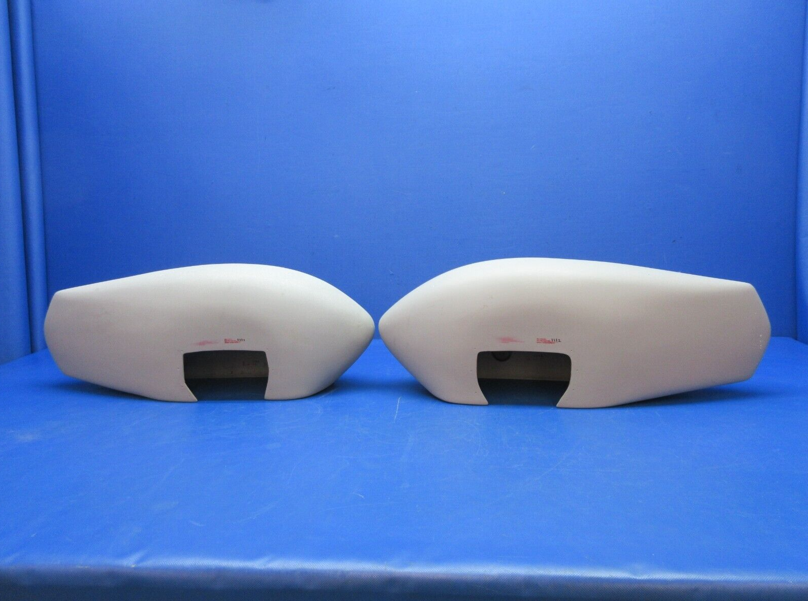 Cessna Aero Glass Inc. Main Wheel Fairings LH & RH P/N AGC1112 NOS (1024-1398)