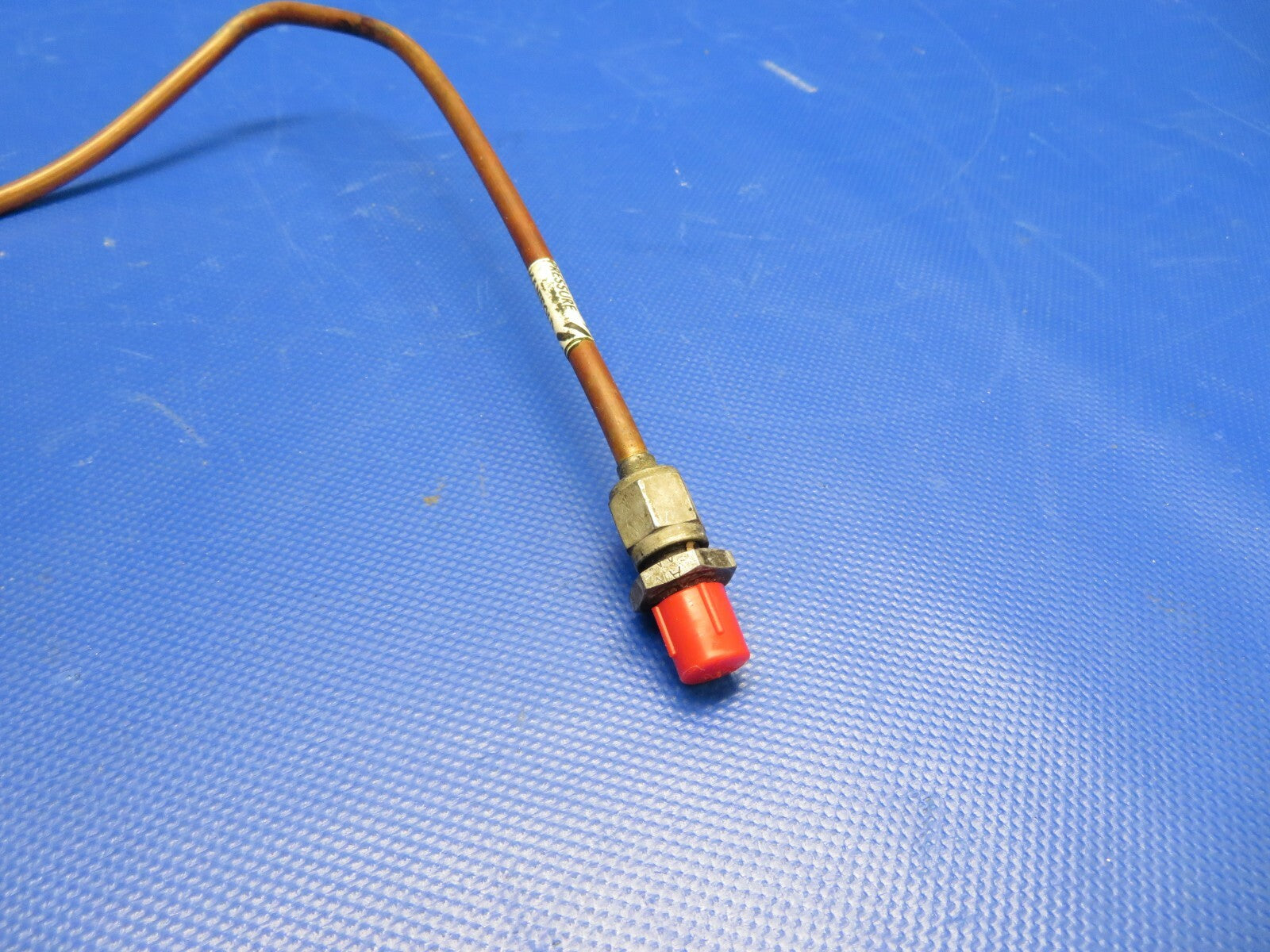 Piper PA-34-200T Seneca Tube Manifold Valve P/N 641085 (0221-161)1
