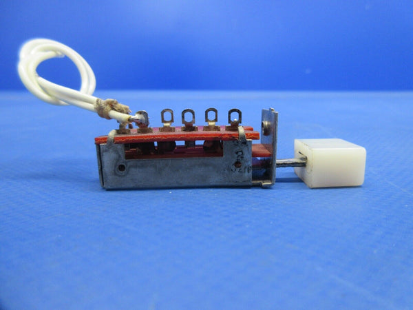 Piper PA-32RT-300T Lance II Rheostat Switch Dimmer Resistor 95228-3 (0924-883)