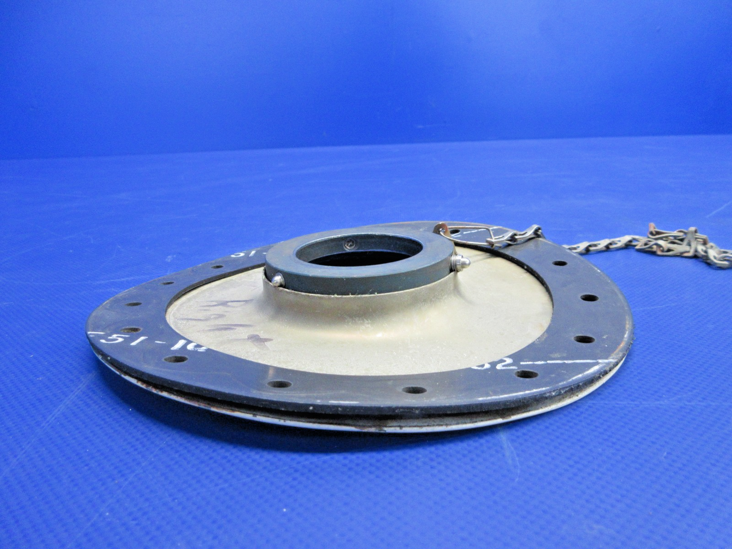 Cessna 310 / 310I Wing Tip Fuel Tank Cap Adapter P/N 0823410-3 (0326-912)4