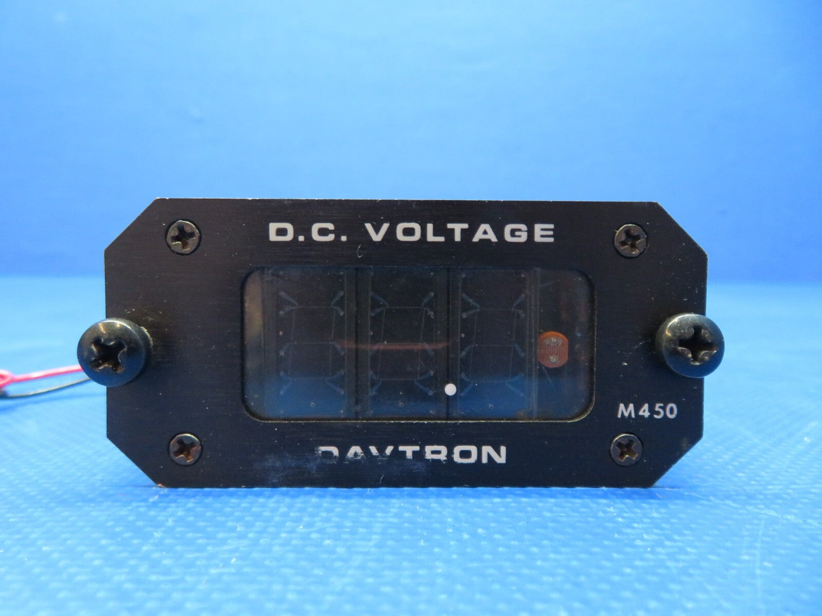 Davtron Digital Voltmeter P/N 450, M450 TESTED (0224-259)3