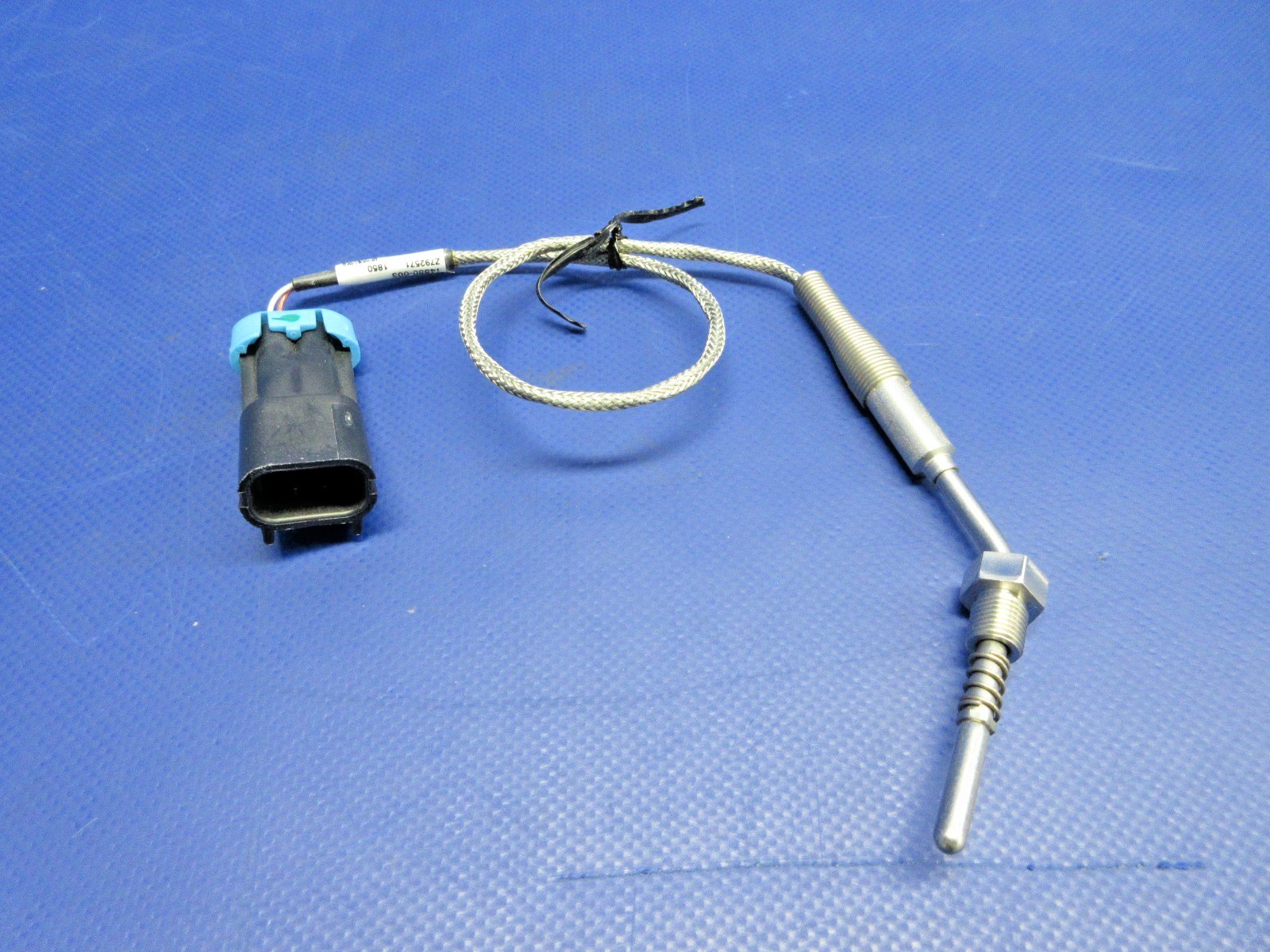Cirrus SR20 / SR22 CHT Sensor P/N 14880-003 NOS (0326-1012)9