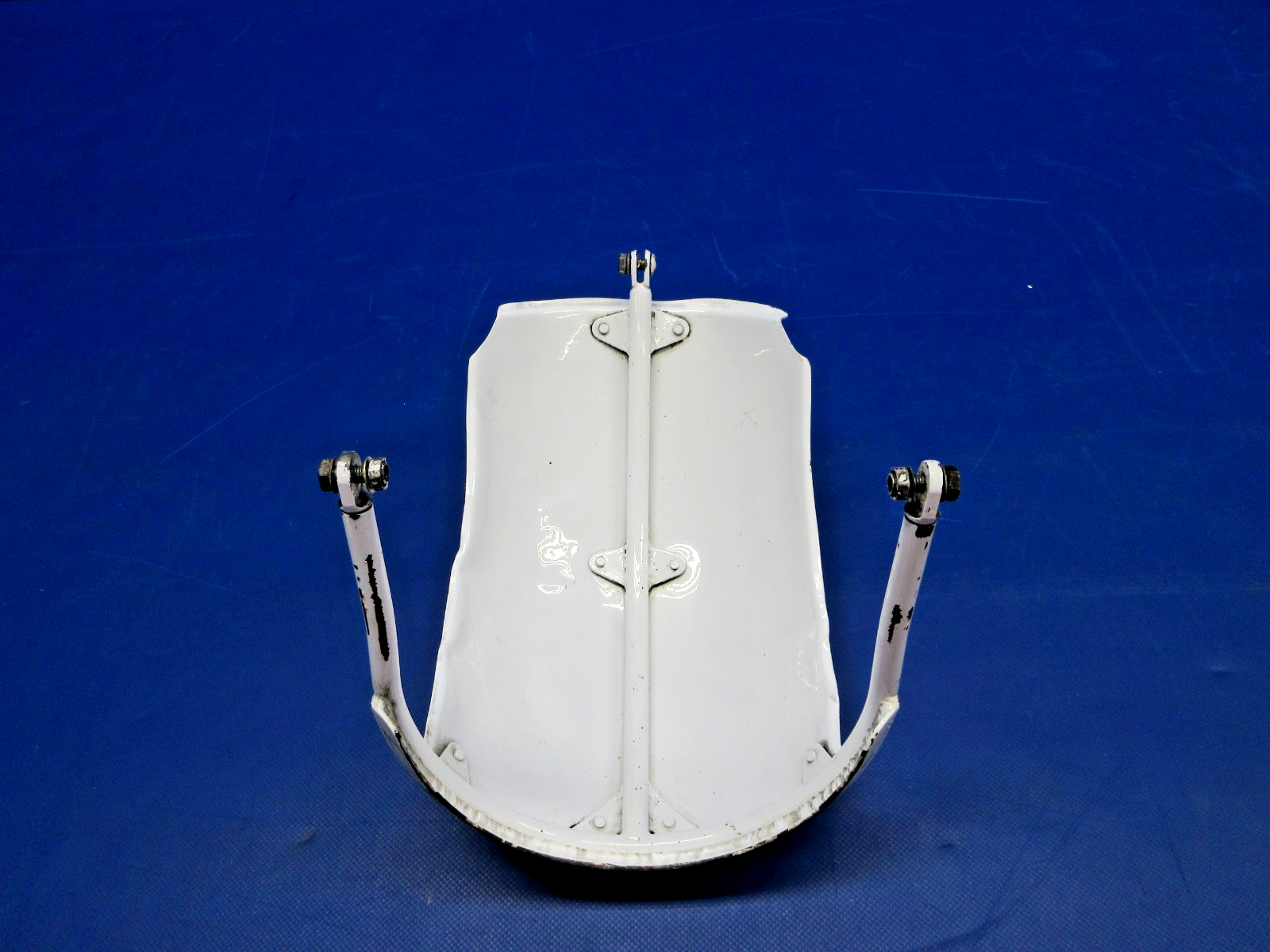 Cessna 310 / 310I Mud Guard Wheel Scraper P/N 0842000-5 (0326-868)9