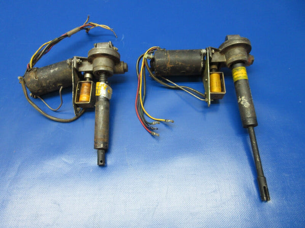 Dukes Landing Gear Motors / Transmissions 4577-00 LOT OF 4 FOR PARTS (1224-1215)