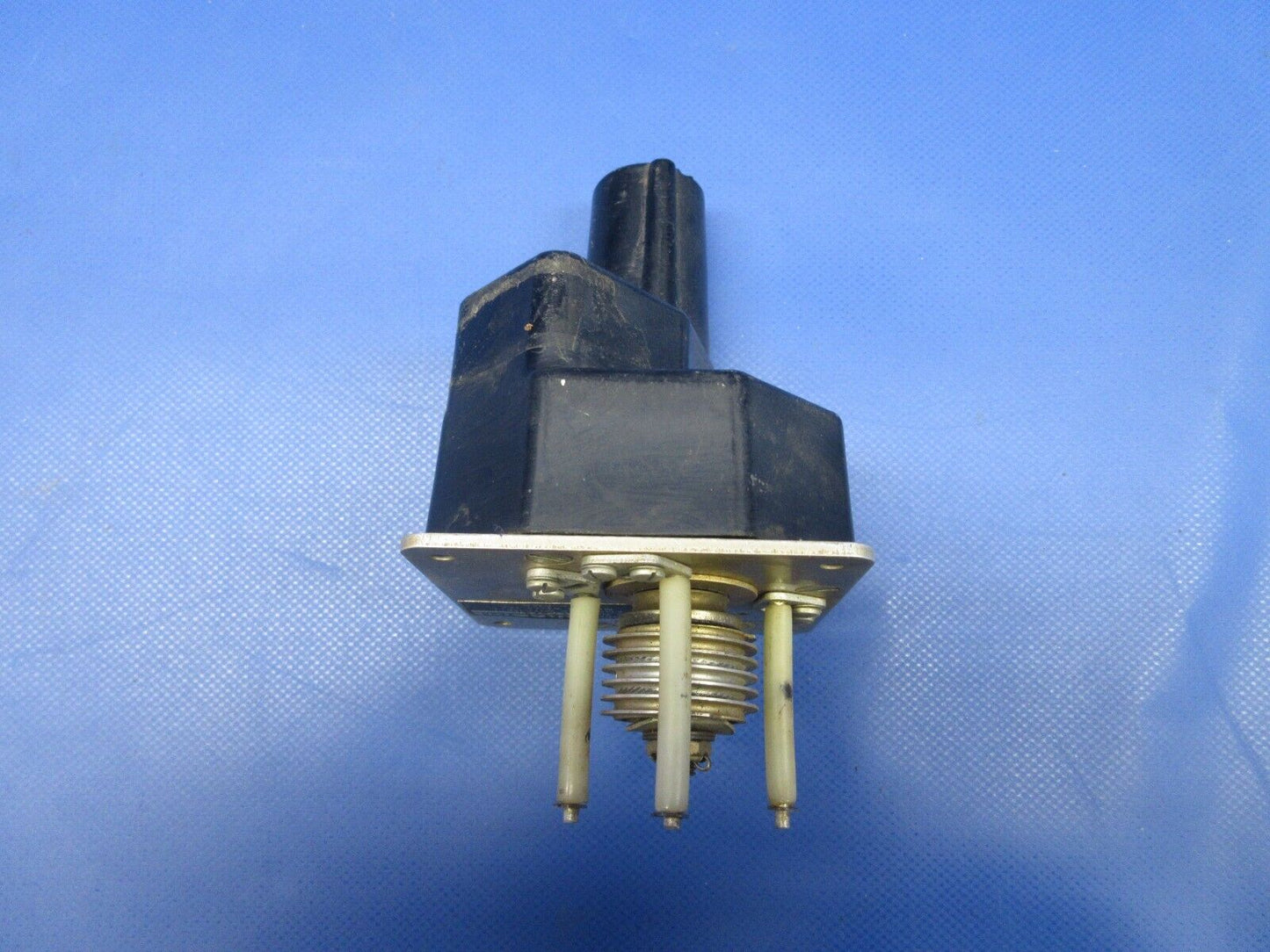 Edo-Aire Mitchell Roll Servo P/N 1C363-1-362R CORE (0424-1156)