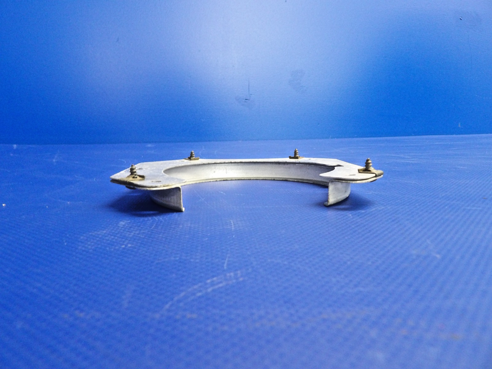 Cessna 172G Landing Light Channel Bracket P/N 0423542-6 LOT OF 2 (0326-12075