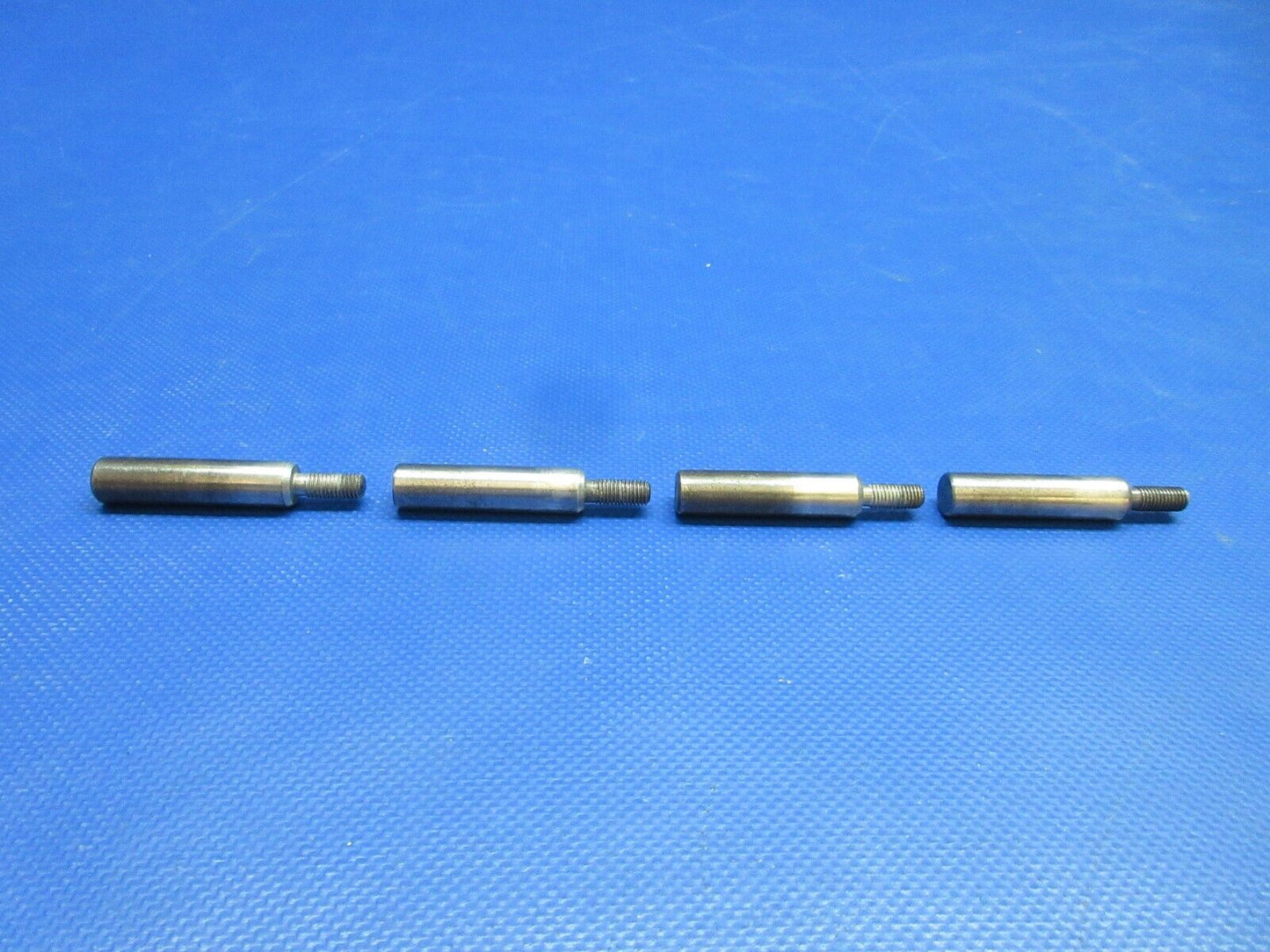 Cessna 150 / 150G Cleveland Anchor Pins P/N 069-00400 LOT OF 4 (0724-1919)