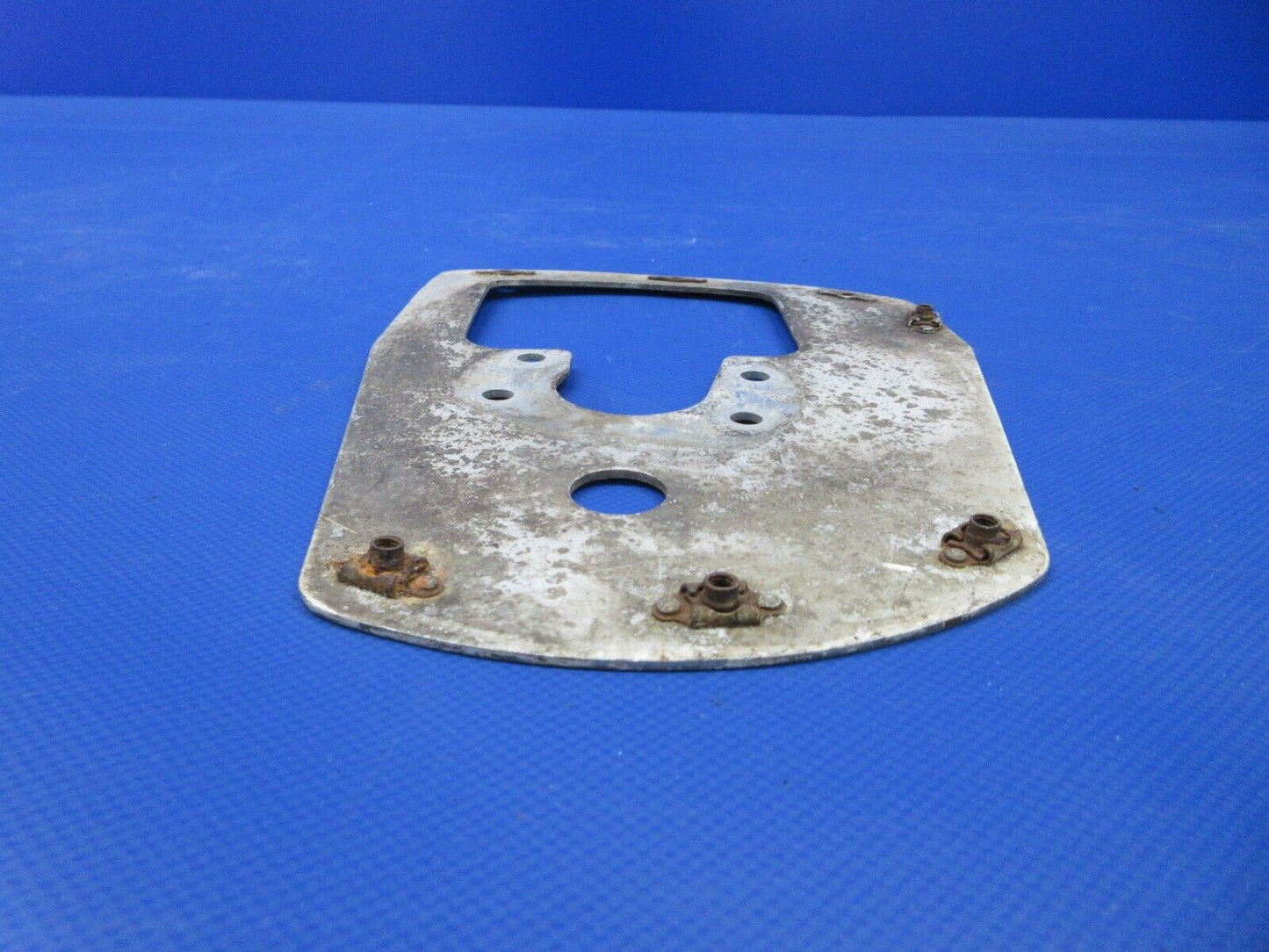 Cessna 172 Mounting Plate Assy LH P/N 0541188-1 (0324-706)