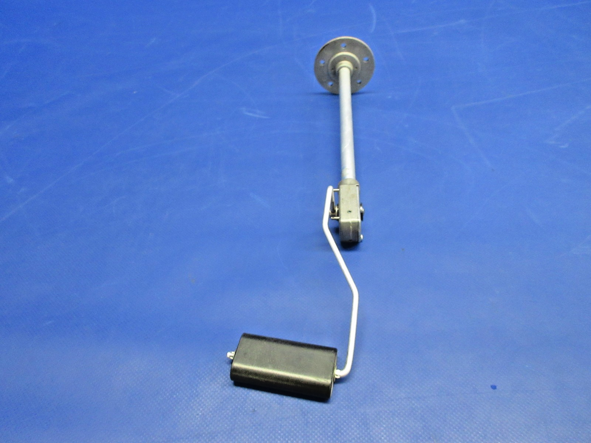Cirrus SR22 RH OTBD Fuel Level Transmitter P/N 13467-002 TESTED (0926-731)6