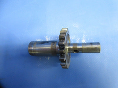 Continental E-225 Hydraulic & Scavenge Pump Drive Shaft Gear 531240 (0824-899)