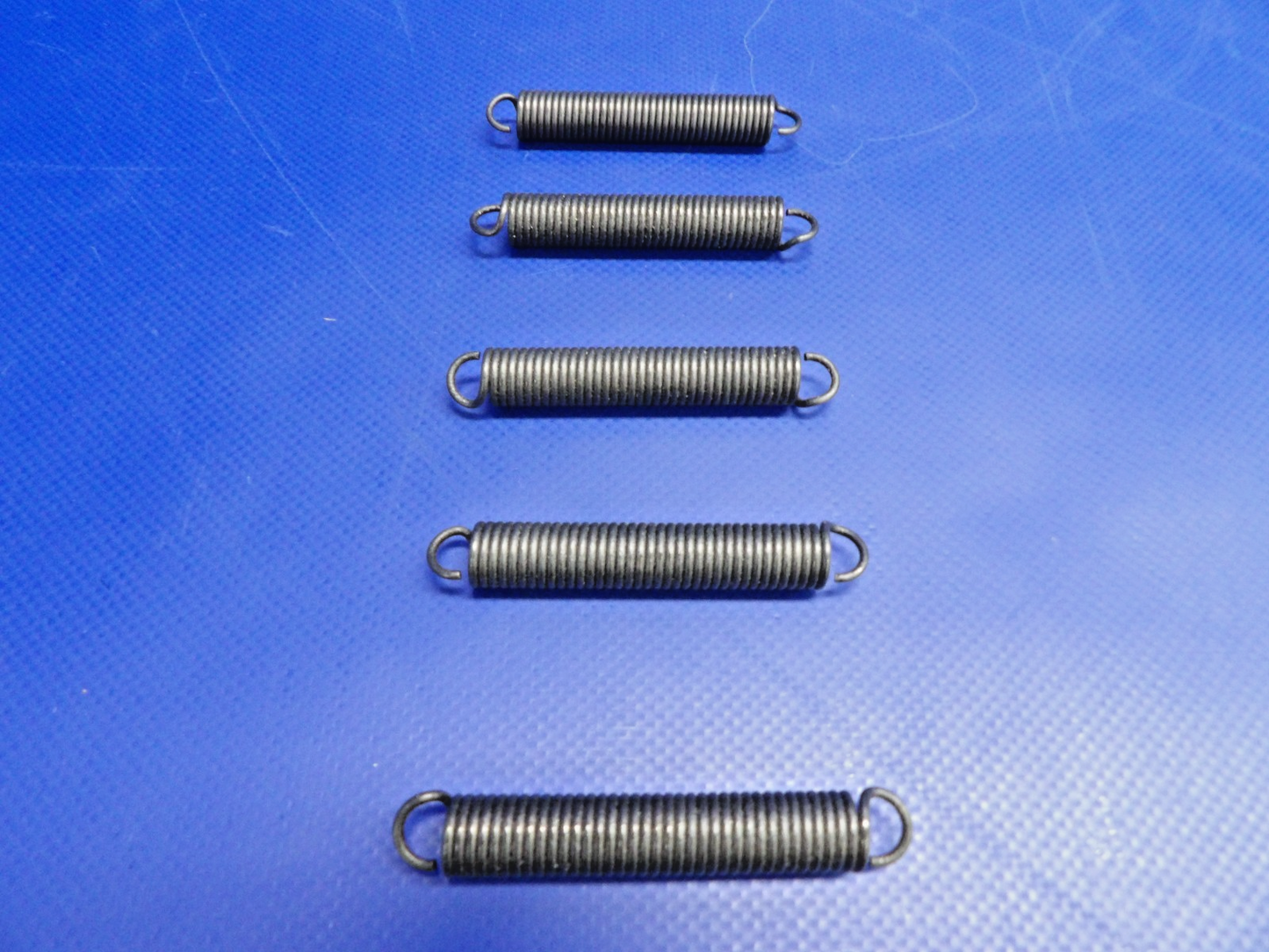 Cessna Brake & Rudder Return Spring P/N 0310196-13 NOS LOT OF 5 (0426-1212)4