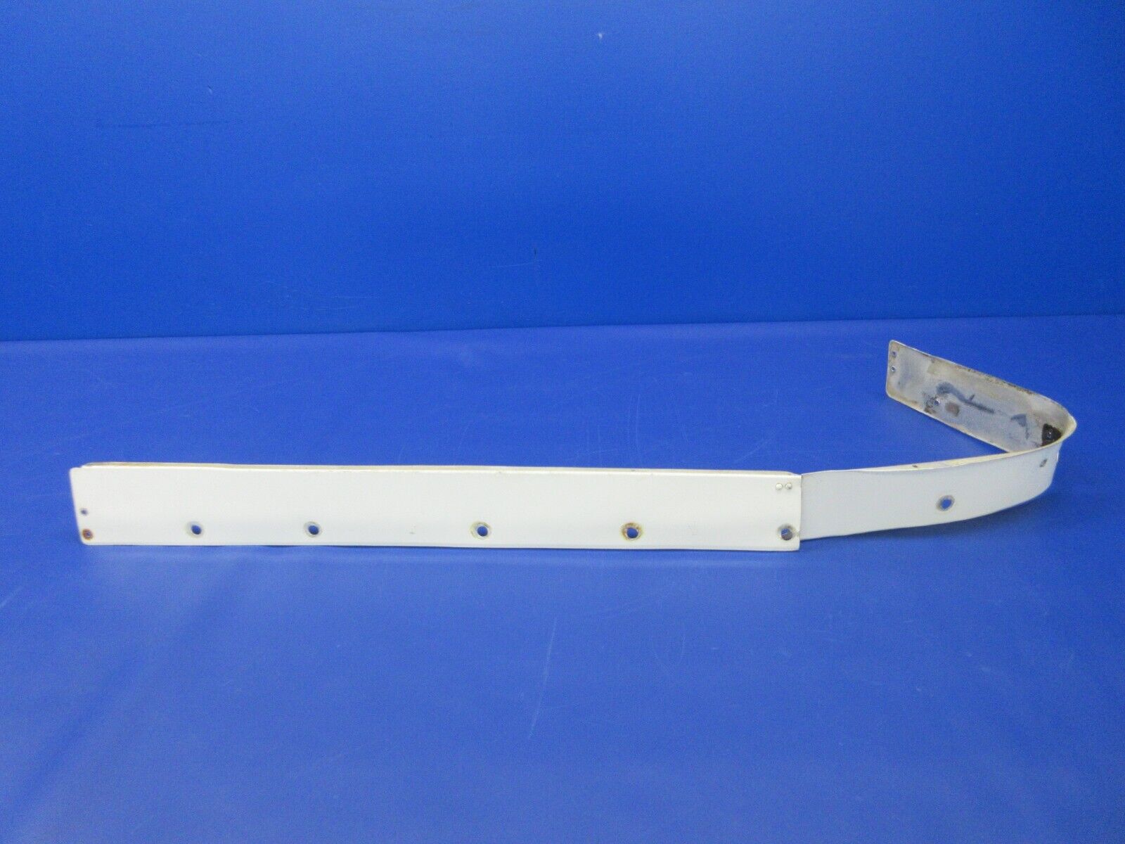 Early Cessna 210 LH Wing Lower FWD Fillet P/N 1200080-1 (1224-2068)