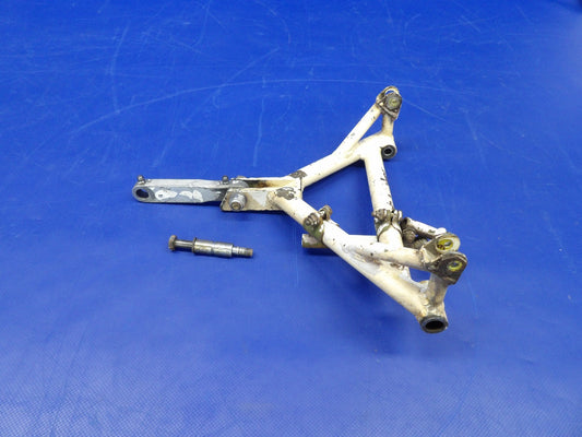 Mooney M20 / M20E Nose Gear Retracting Truss w/ Link 5032-7, 5062-20 (0826-1350)0