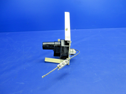 Beech D95A Travel Air Edo-Aire 1C465-1-303R Mitchell Roll Servo (0326-921)6
