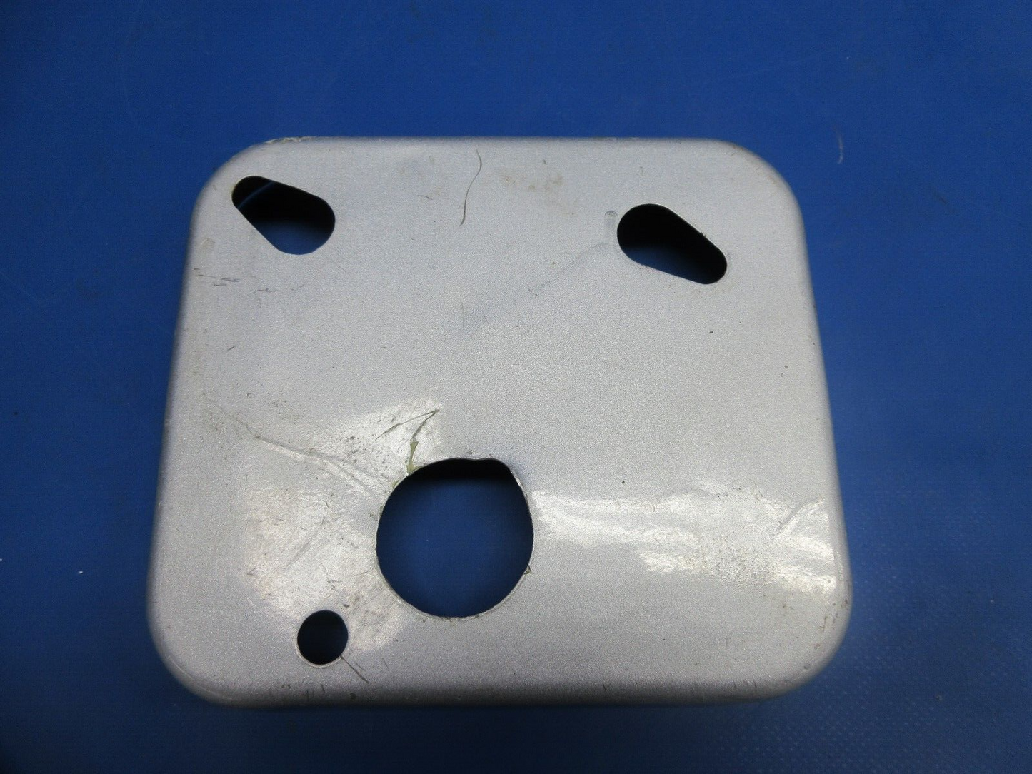 Bell 47J-2 Push-Pull Throttle Can Box Cover P/N 47-631-294-1 (1124-925)
