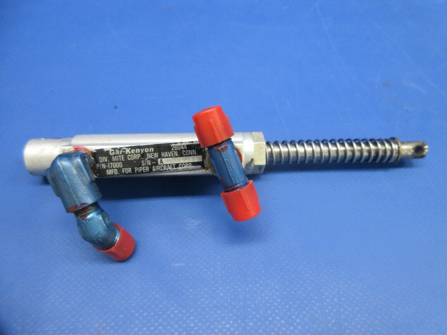 Piper PA-28-161 Warrior Gar-Kenyon Master Cylinder Assembly P/N 17000 (0824-975)