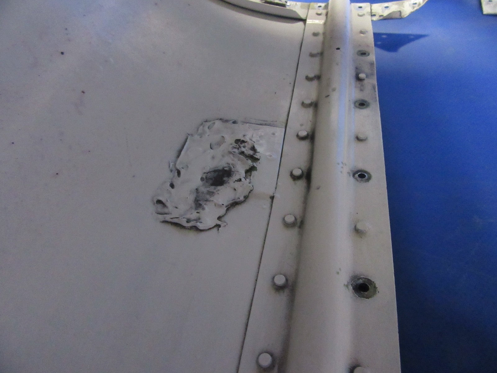 Beech B60 Duke Cowling w/ American Aviation Intercooler Modification (0426-07)7
