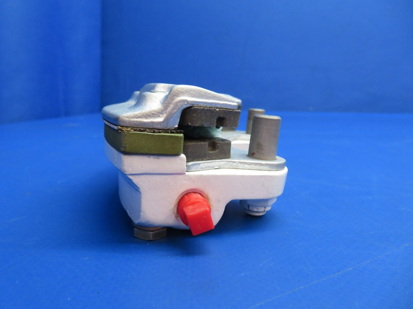 Cleveland 30-21 Brake Caliper Assy P/N 30-21 Overhauled (1122-508)3