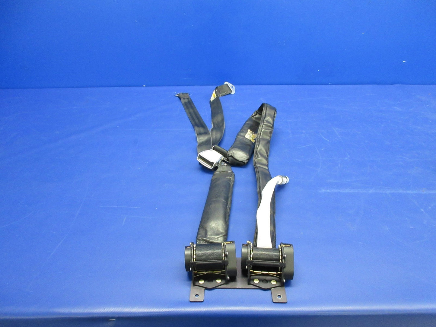 Cirrus AM-SAFE RH Crew Belt w/Inflatable Restraint 7041-1-021-2396 (0326-750)6