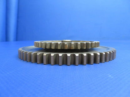 Continental IO-470-U Cam & Cluster Gear P/N 631845, 535662 (0326-1797)6