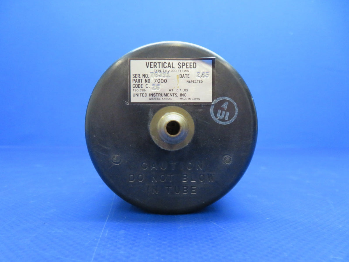Beech F35 Bonanza U.I. Vertical Speed Indicator P/N 7000 WARRANTY (0526-113)5