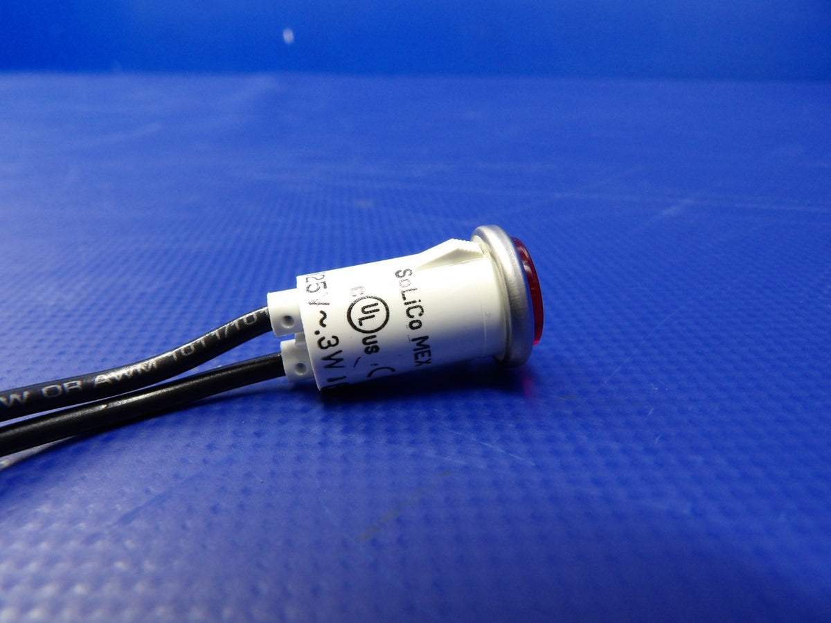 Cirrus SR20 / SR22 Indicator Light (Red) P/N 23023-106 NOS (0426-1414)8