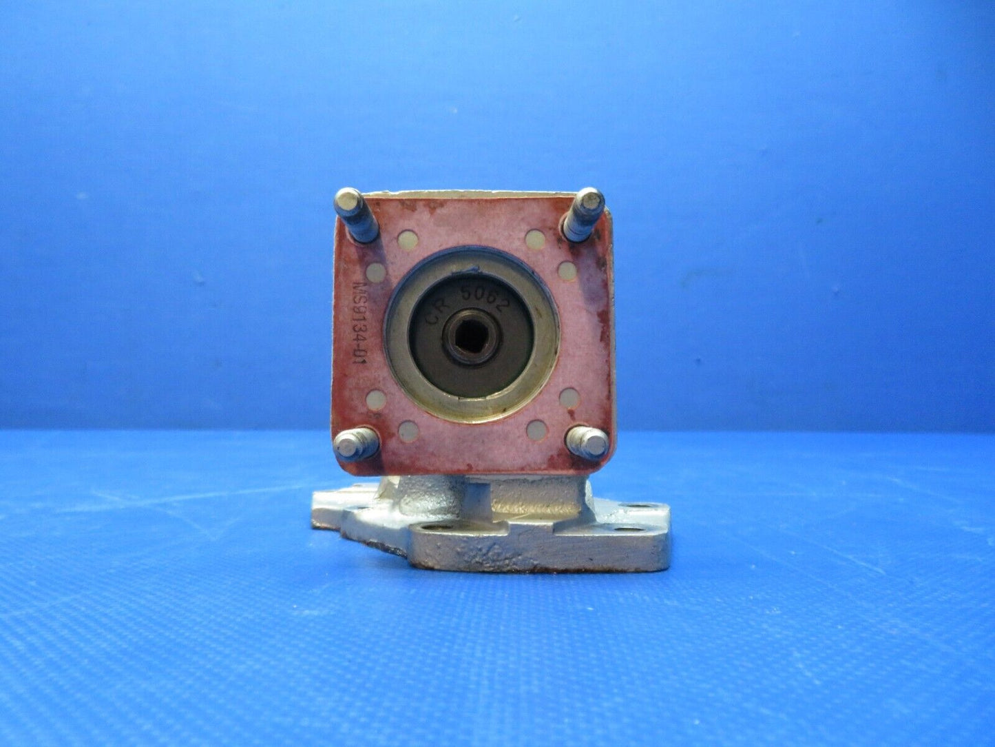 Continental O-470-U Cover Oil Pump Tach Drive Housing P/N 538579 (0324-173)