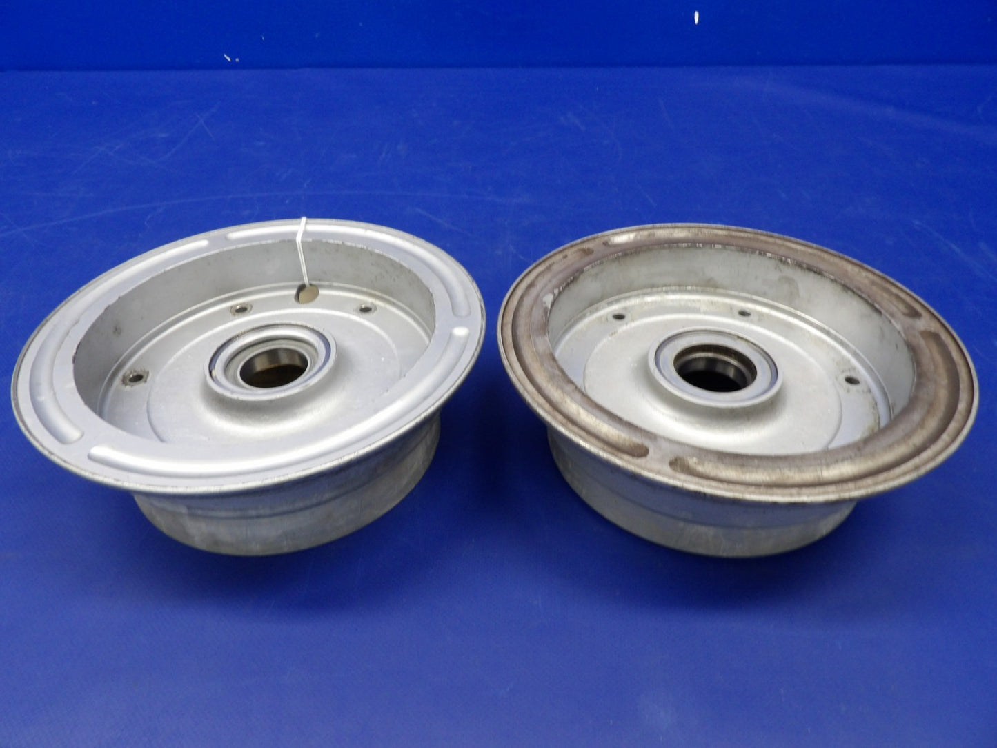 Beech F35 Bonanza Cleveland 40-98 7.00-8 Main Wheel P/N 161-02300 (0726-2093)6