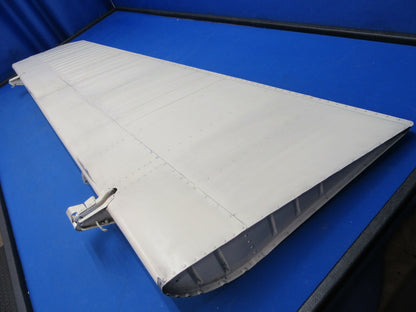 Beech B55 Baron LH Flap Assembly P/N 95-160000-607 (1020-239)4
