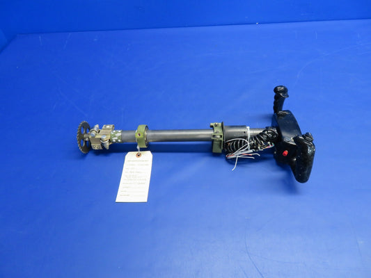 Cessna 421 LH Control Wheel P/N 0861326-24 w/ Cygnet Trim Switch (0726-437)0