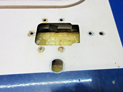 Cessna 172 / 172M LH Cabin Door P/N 0511803-1 w/ Hinges (0726-856)10