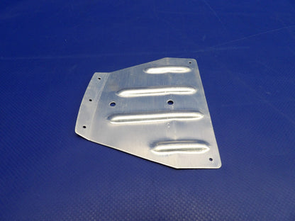 Cessna 182 RH Cowl Flap Bracket Hinge P/N 0752609-14 NOS (0426-1237)7