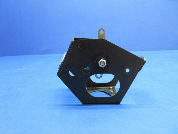 Diamond DA-42 Bowden Cable Mounting Plate LH P/N D60-2167-21-01 (0623-160)