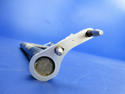 Diamond DA-40 RH Flap Torsion Tube P/N DA4-2753-26-00 (0926-825)4
