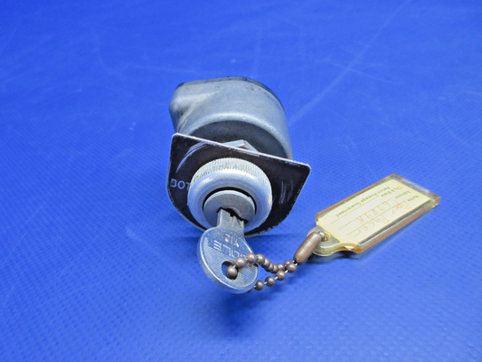 Piper PA-20 Pacer Bendix Magneto Switch w/Key P/N 10-357290-1 (0626-731)0