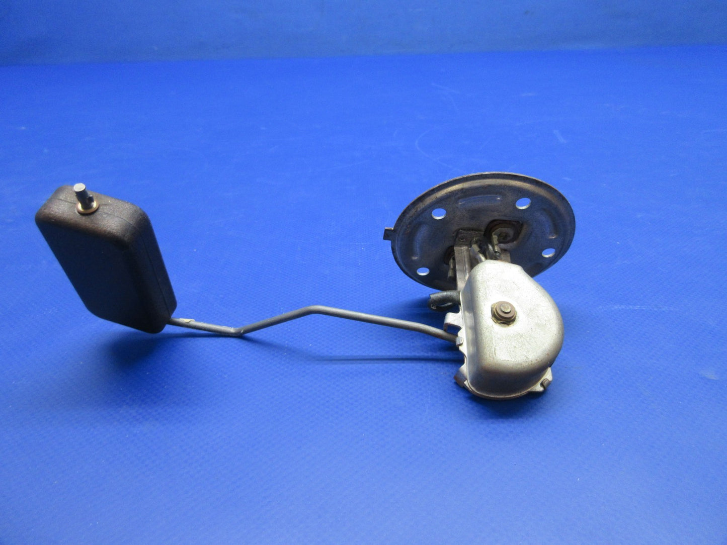 Beech Auxiliary Fuel Level Transmitter OTBD LH P/N 95-380013-1 TESTED (1225-790)7