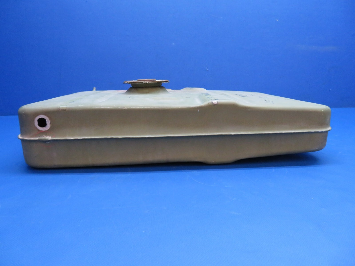 Cessna 150 LH Fuel Tank P/N 0426508-9 (1124-2031)17