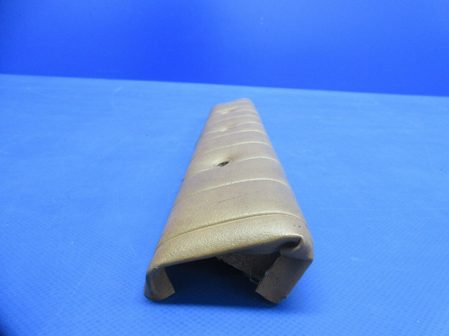 Piper PA-28-161 Warrior Skin Guard Channel Assy LH & RH P/N 76205-00 (0824-985)