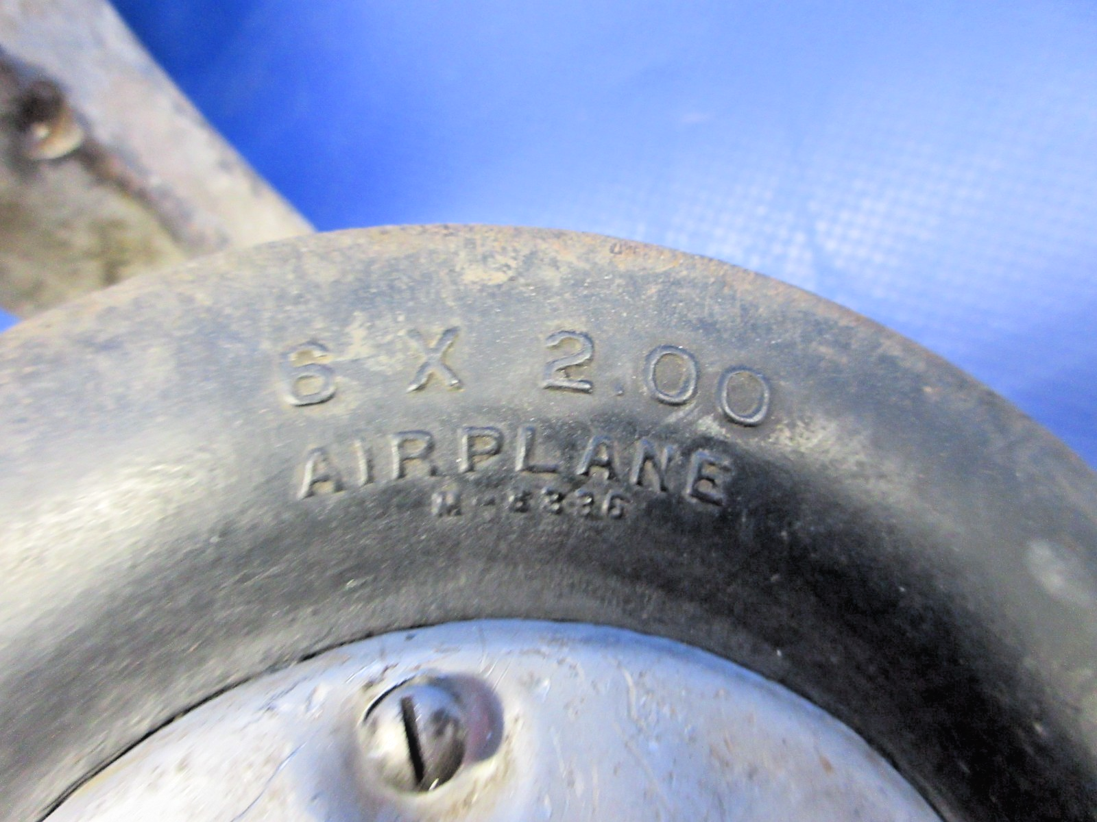 Scott Tailwheel w/ 6 x 2.00 Solid Tire 1-1/2" Wide Leaf Spring (0626-777)8