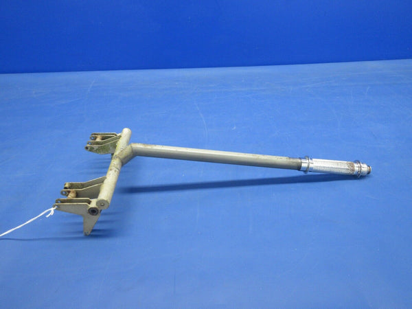 Mooney M20 / M20C Landing Gear Retraction Lever P/N 560011 (1024-2038)