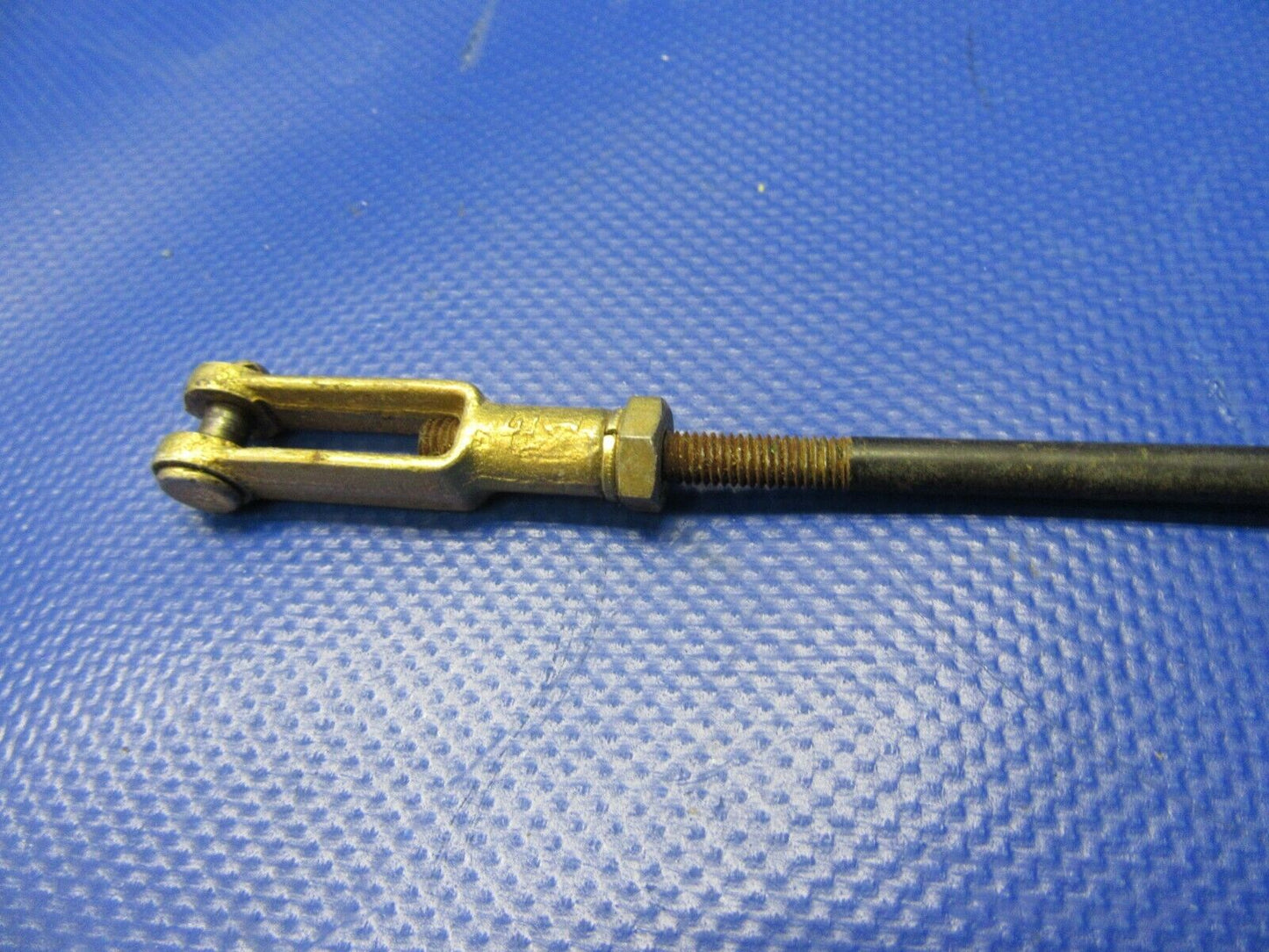Piper PA-28-235 Rod Fuel Selector Control P/N 65407-000 (0521-408)