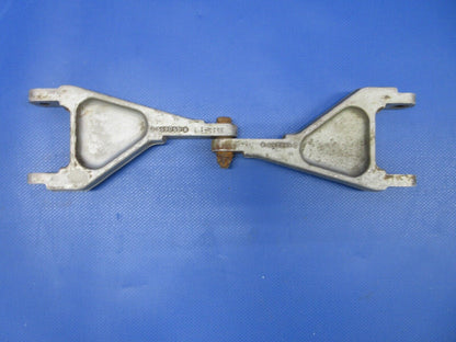 Piper PA23 Aztec Nose Gear Scissor & Bushing Assy P/N 752-914 (0324-718)