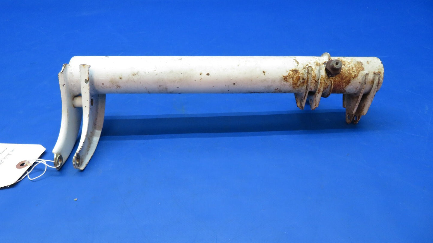 Cessna 401 RH Torque Tube Assy Main Gear P/N 5045010-8 (0523-225)1